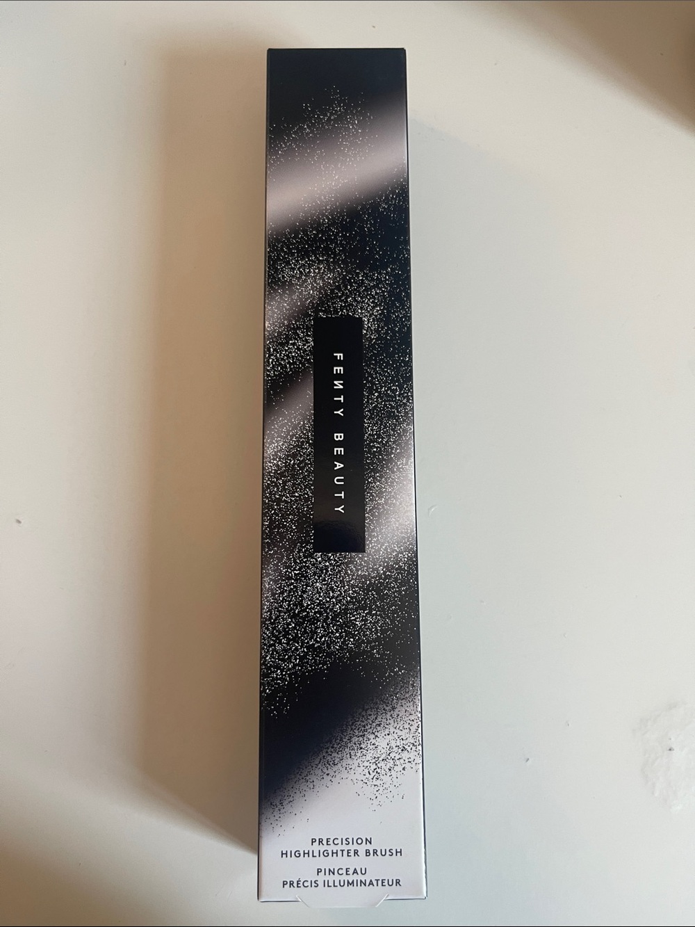 Fenty Beauty Precision Highlighter Brush — Black with White Speckle
